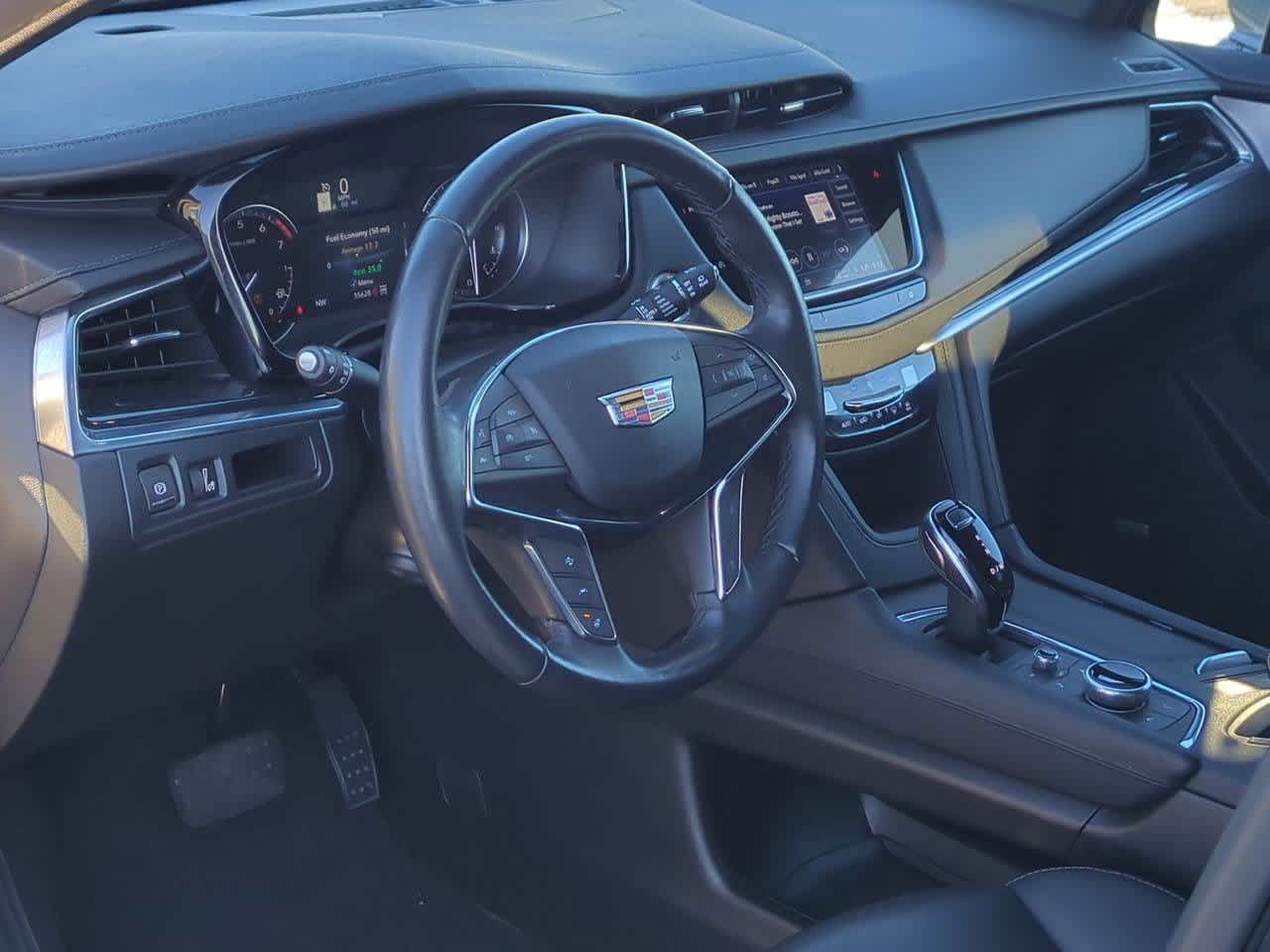 Thumbnail: 2024 Cadillac XT5 - 2