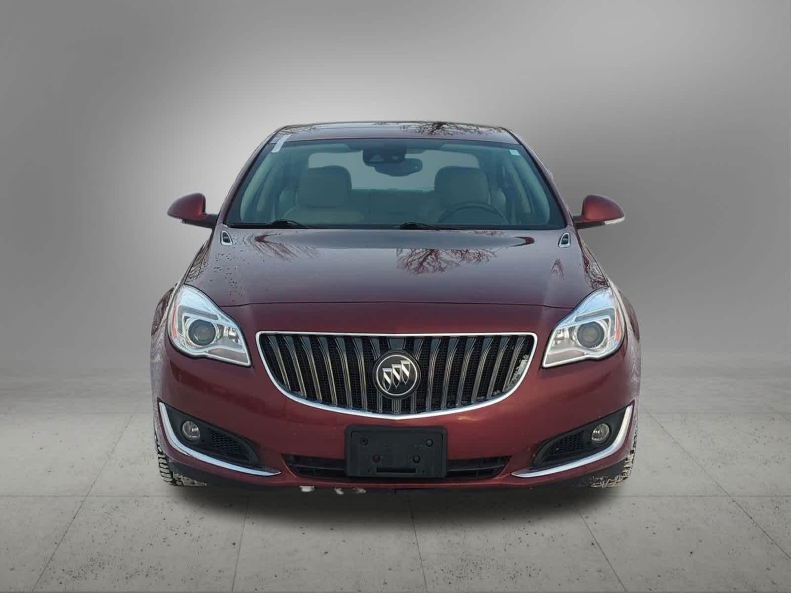Thumbnail: 2017 Buick Regal - 9