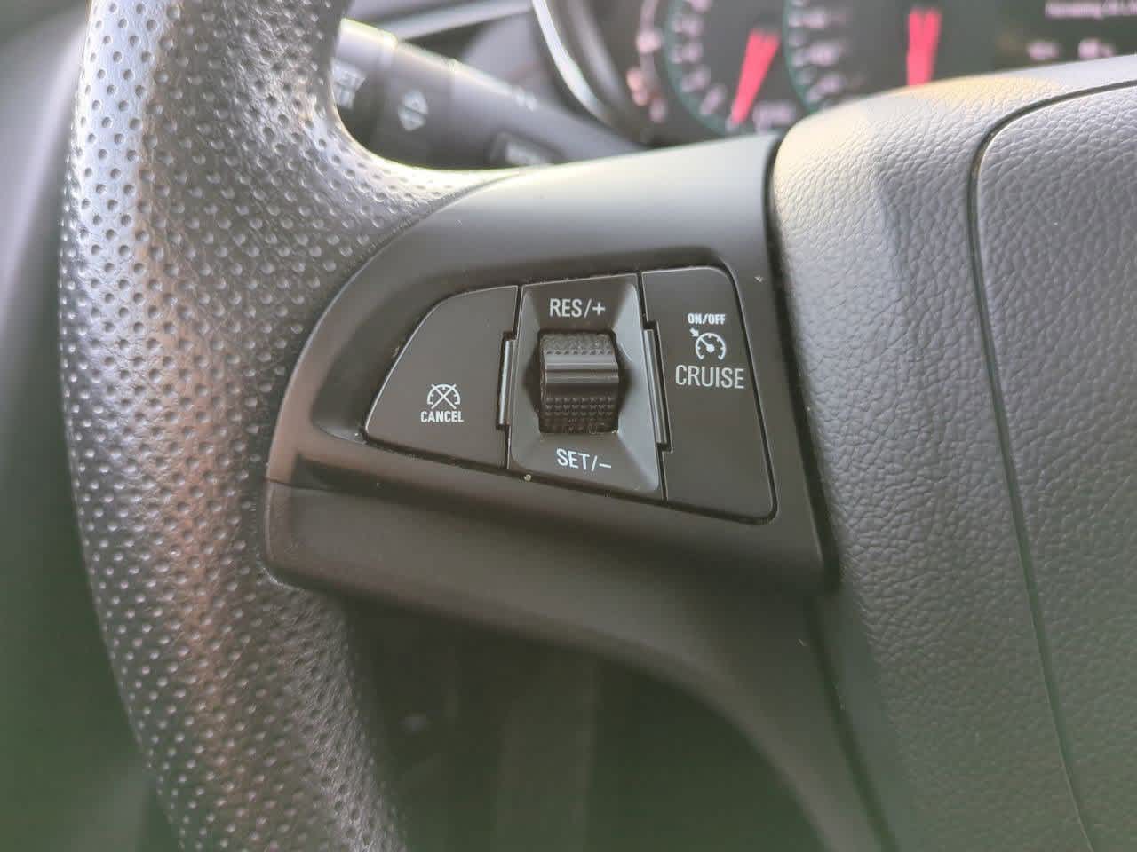 Thumbnail: 2020 Chevrolet Trax - 21