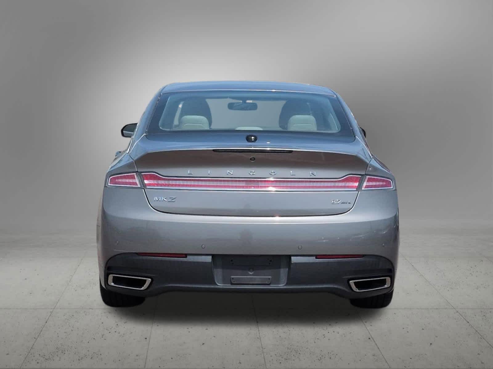 Thumbnail: 2015 Lincoln MKZ - 4