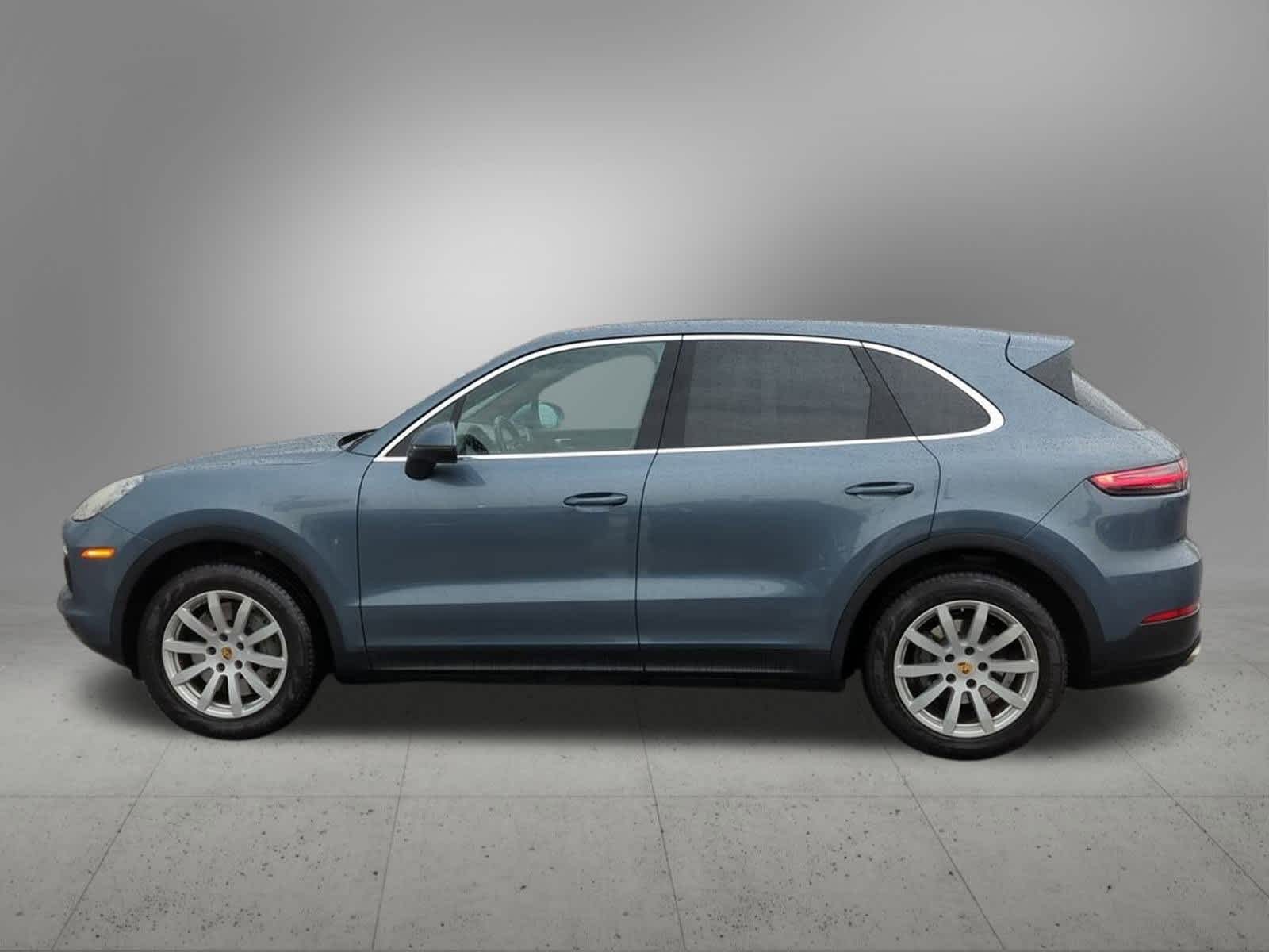Thumbnail: 2019 Porsche Cayenne - 3