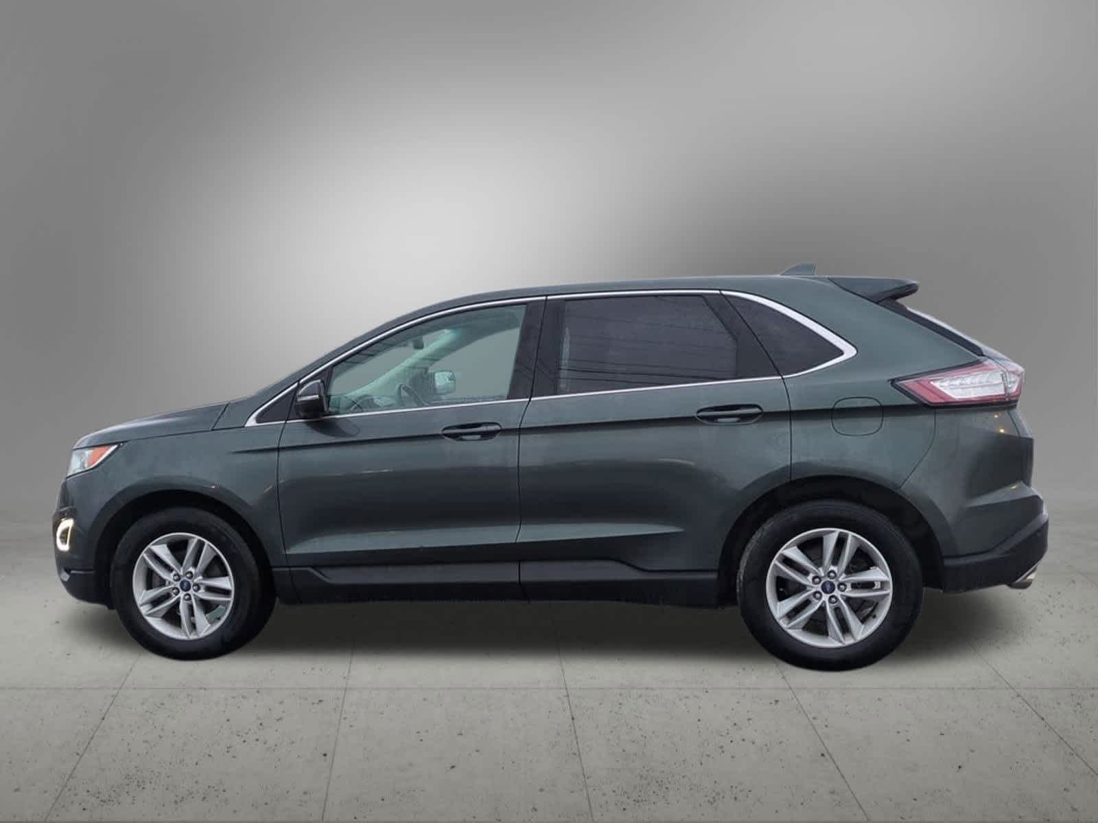 Thumbnail: 2015 Ford Edge - 3