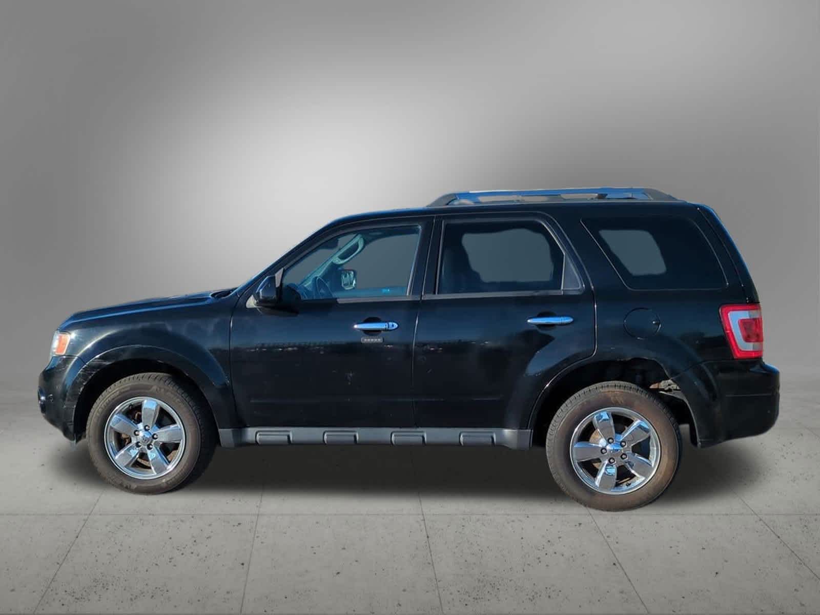 Thumbnail: 2012 Ford Escape - 3