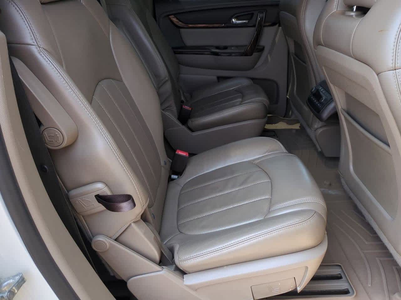 Thumbnail: 2014 GMC Acadia - 20