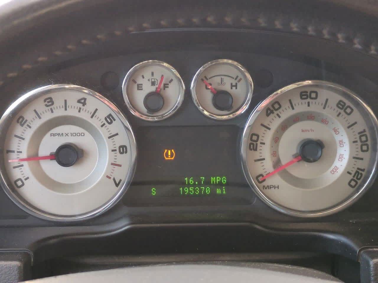 Thumbnail: 2009 Ford Edge - 31