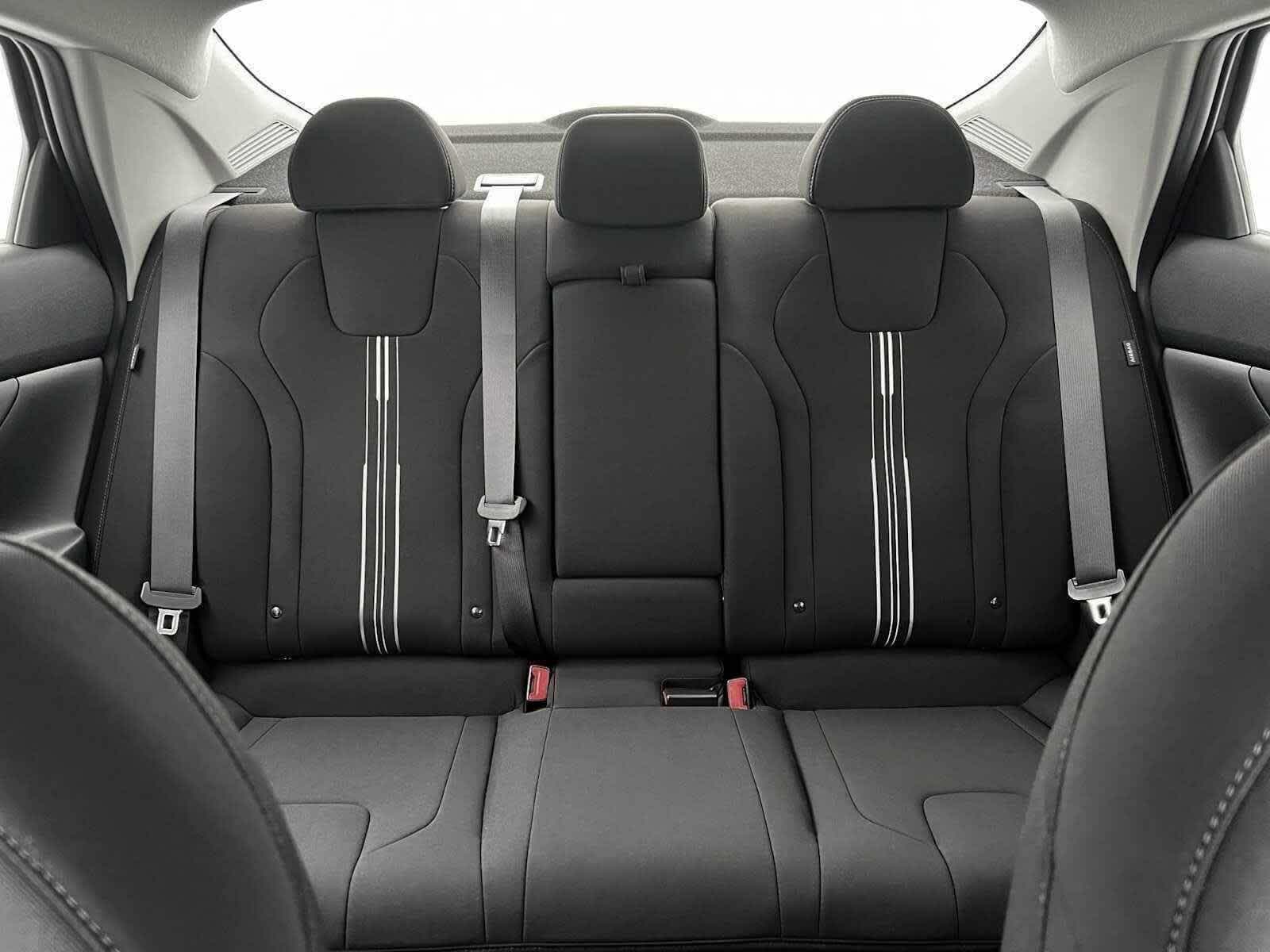 Thumbnail: 2025 Hyundai Elantra - 16