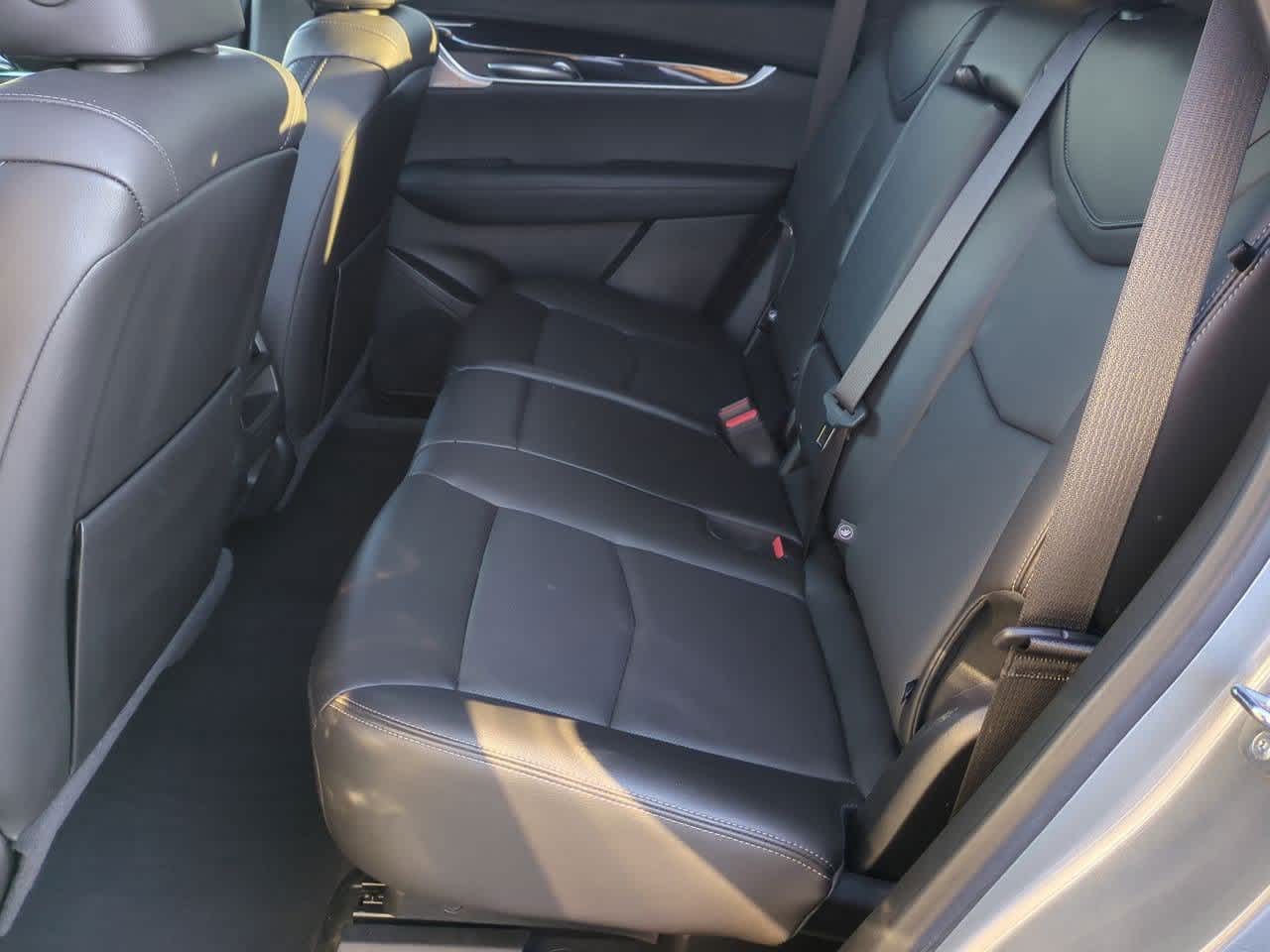 Thumbnail: 2024 Cadillac XT5 - 19