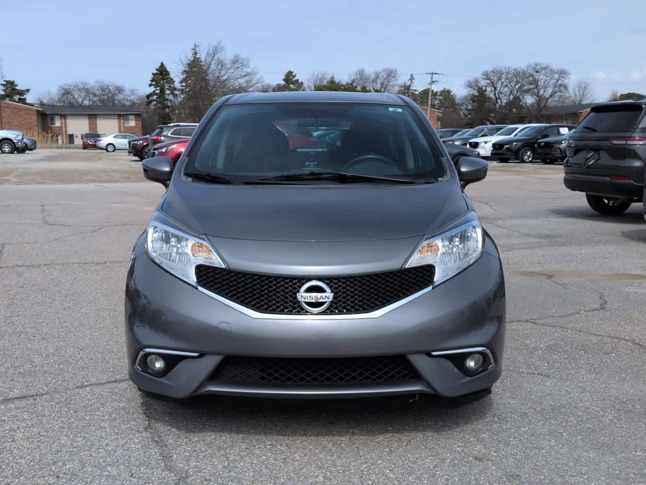 Thumbnail: 2016 Nissan Versa Note - 9