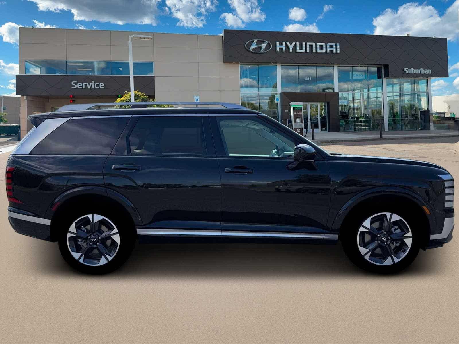 2026 Hyundai Palisade Limited - Photo 9