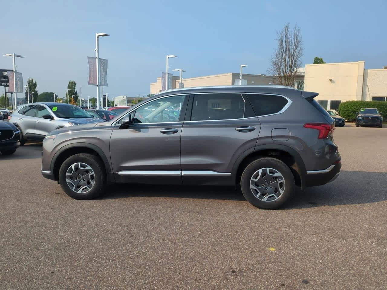 Thumbnail: 2021 Hyundai Santa Fe - 3