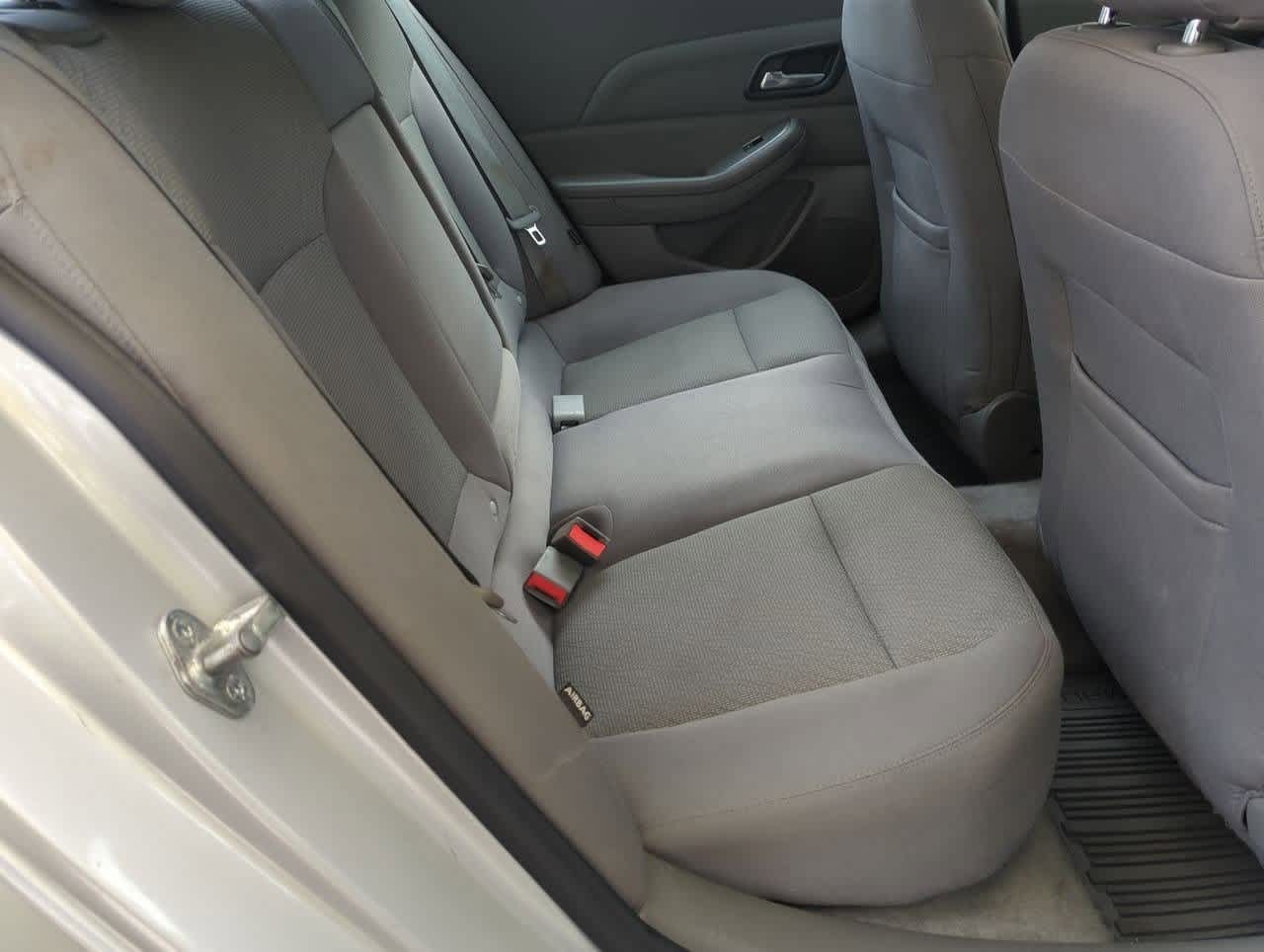 Thumbnail: 2014 Chevrolet Malibu - 18