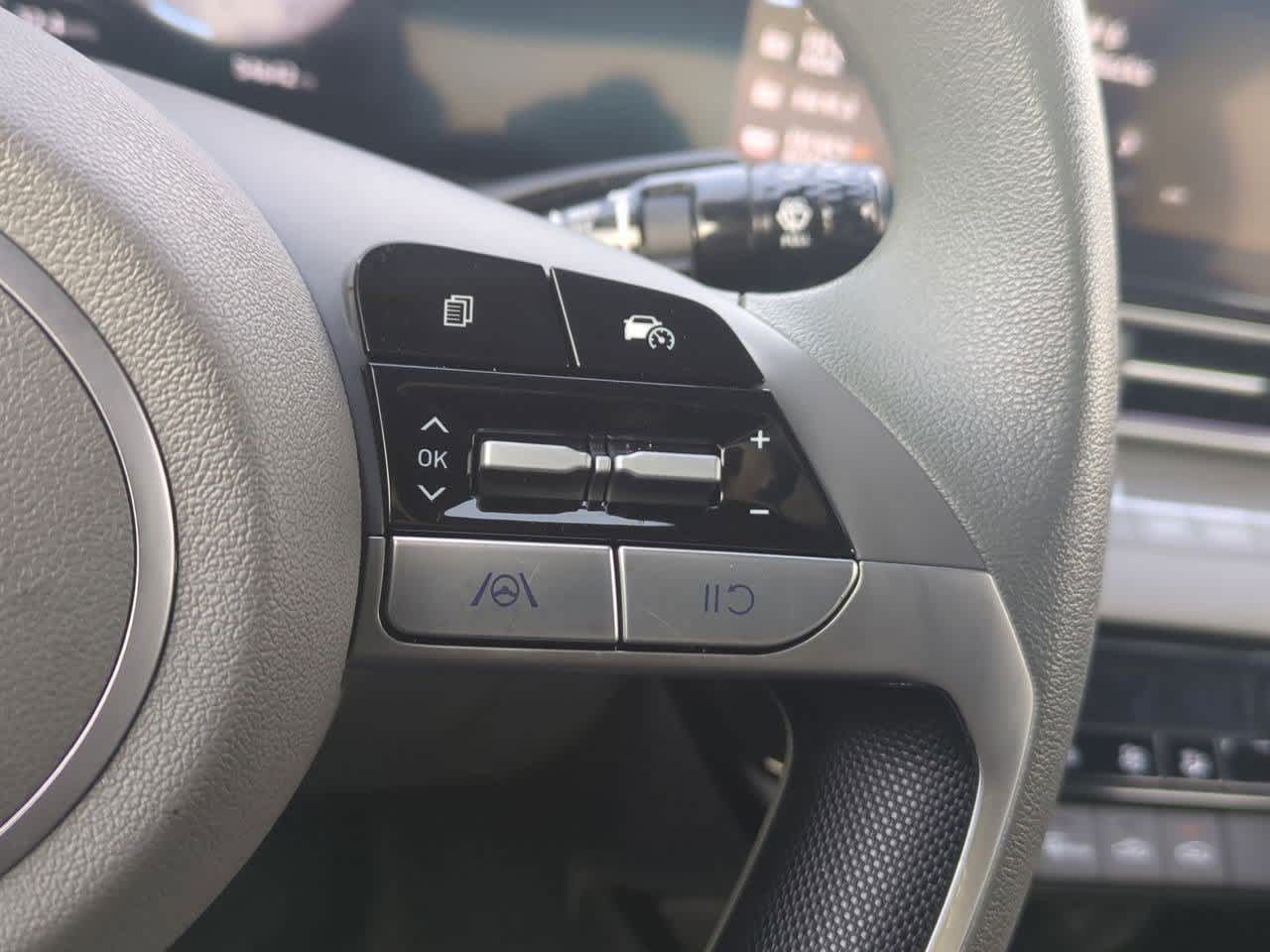 Thumbnail: 2024 Hyundai Elantra - 23