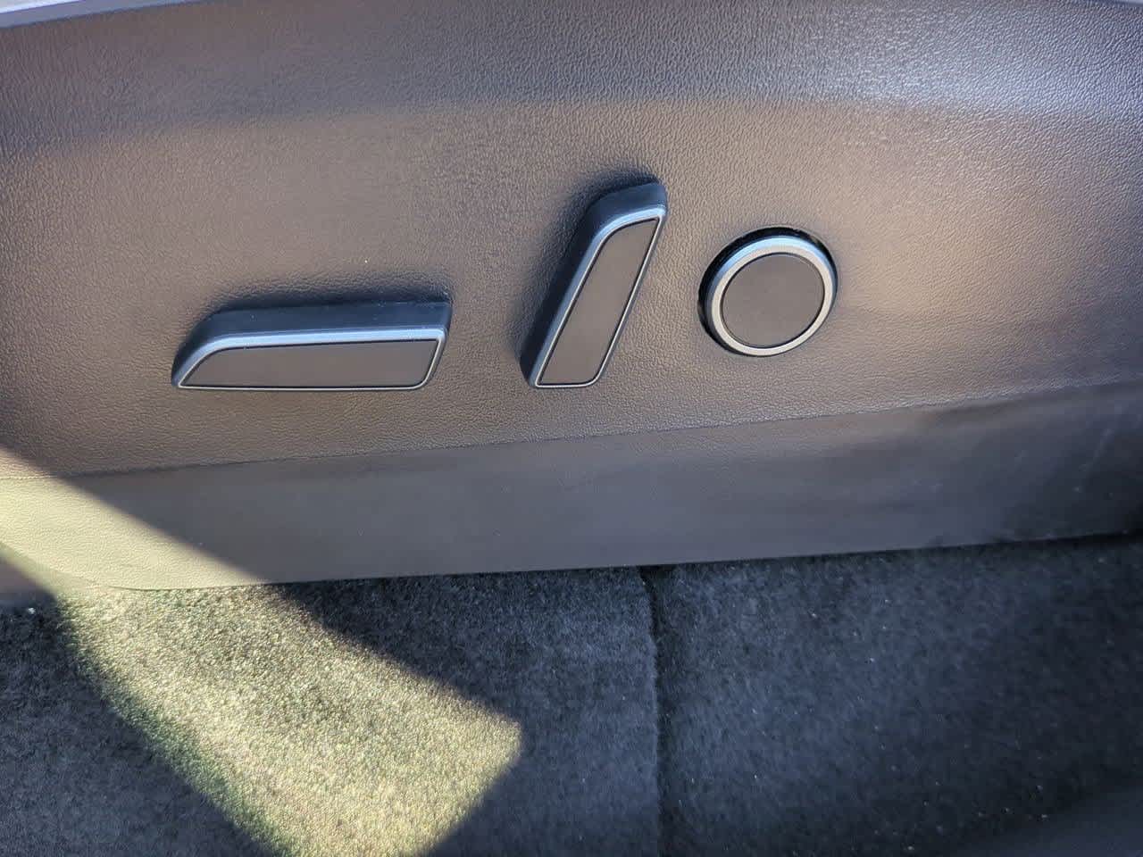 Thumbnail: 2021 Tesla Model Y - 17