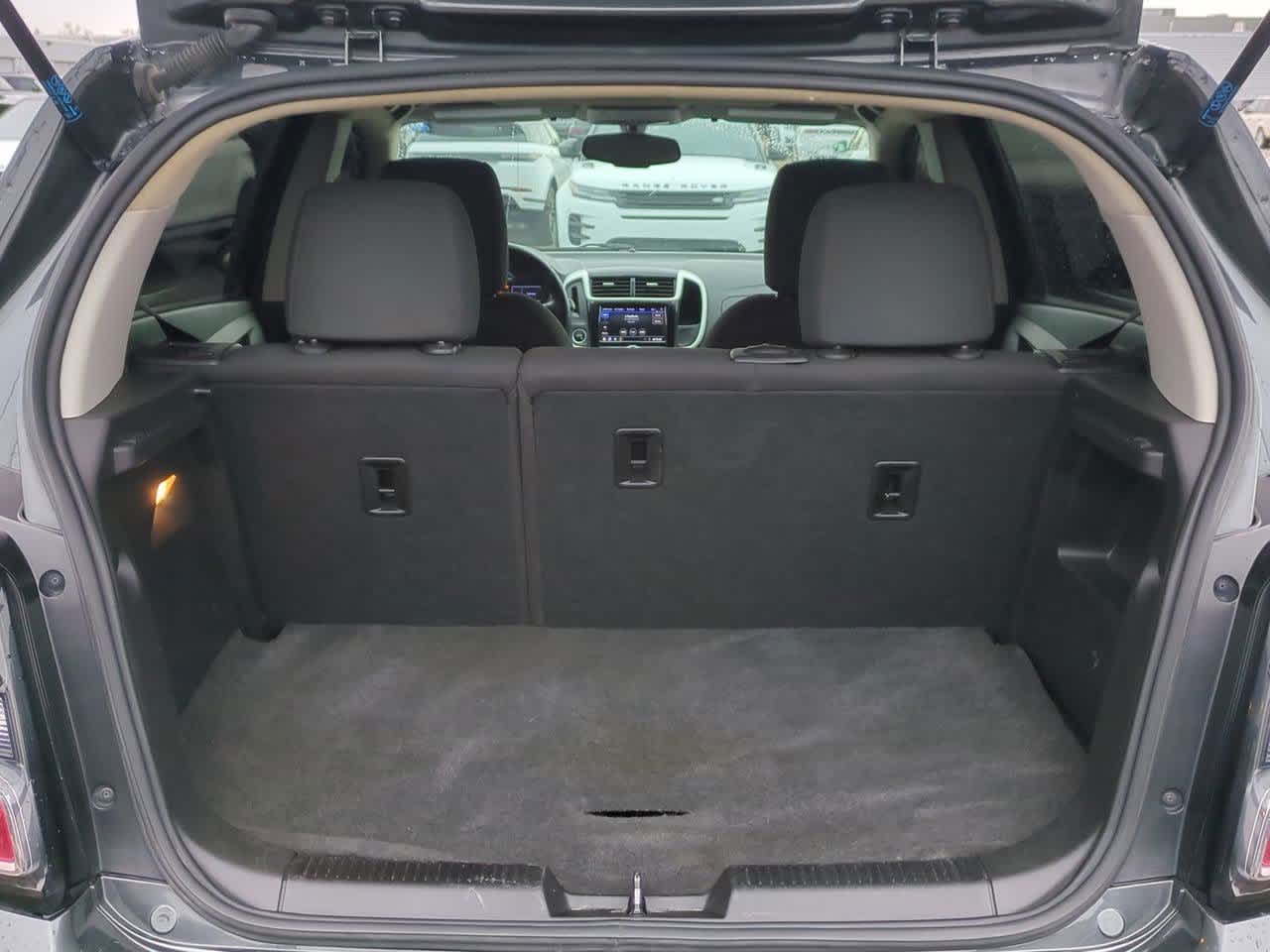 Thumbnail: 2020 Chevrolet Sonic - 31