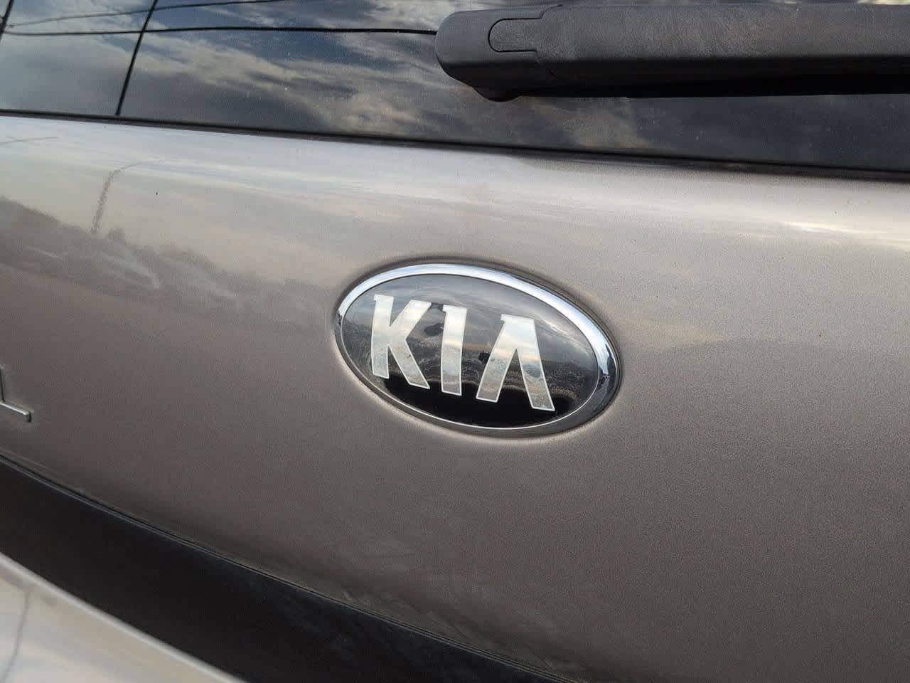 Thumbnail: 2016 Kia Soul - 11