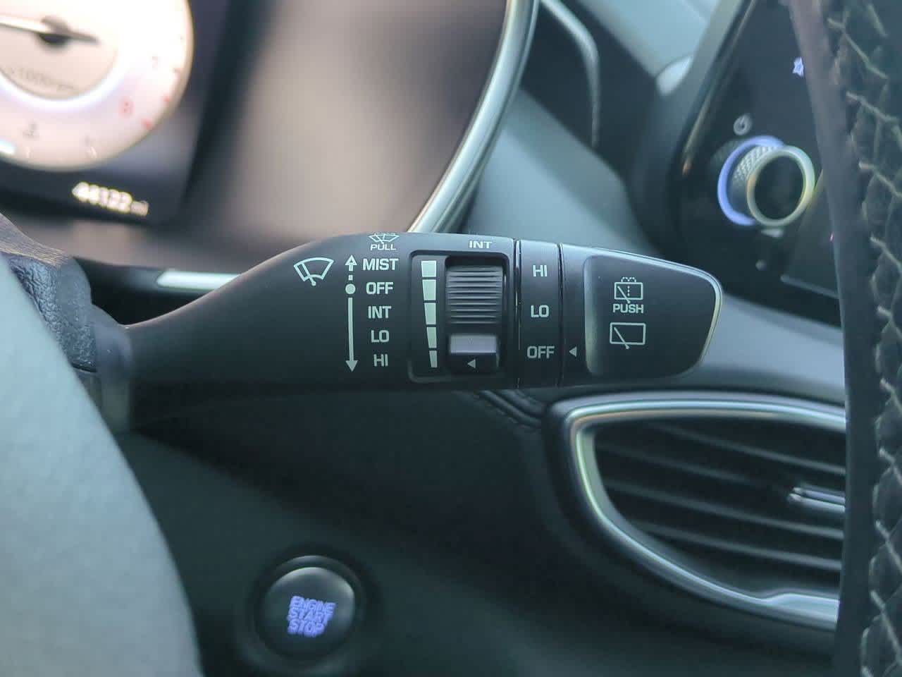 Thumbnail: 2022 Hyundai Santa Fe - 24