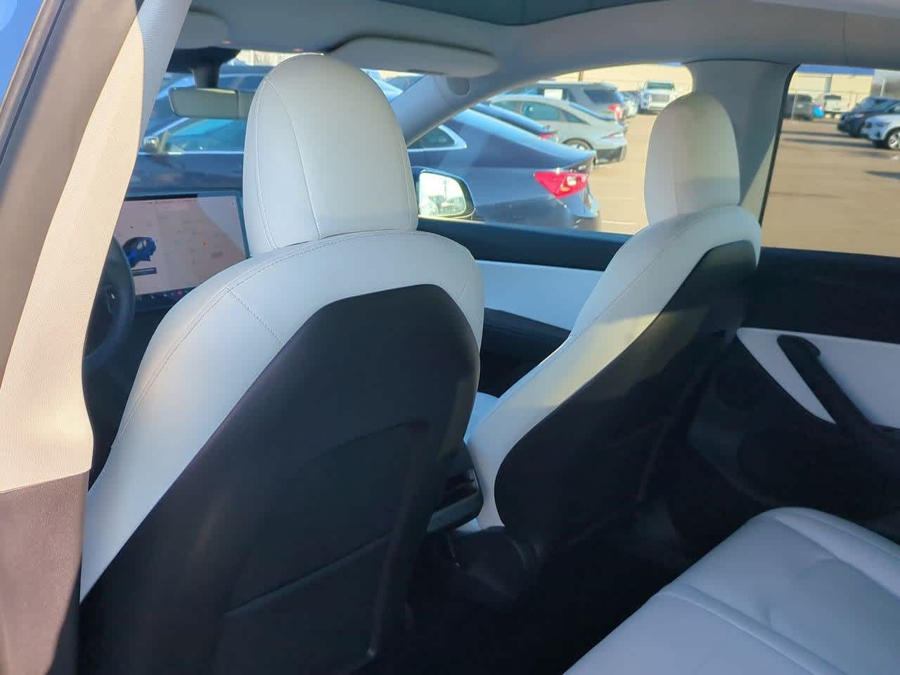 Thumbnail: 2021 Tesla Model Y - 18