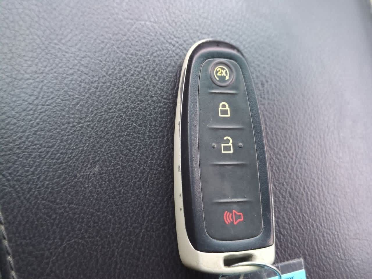 Thumbnail: 2015 Ford Explorer - 34