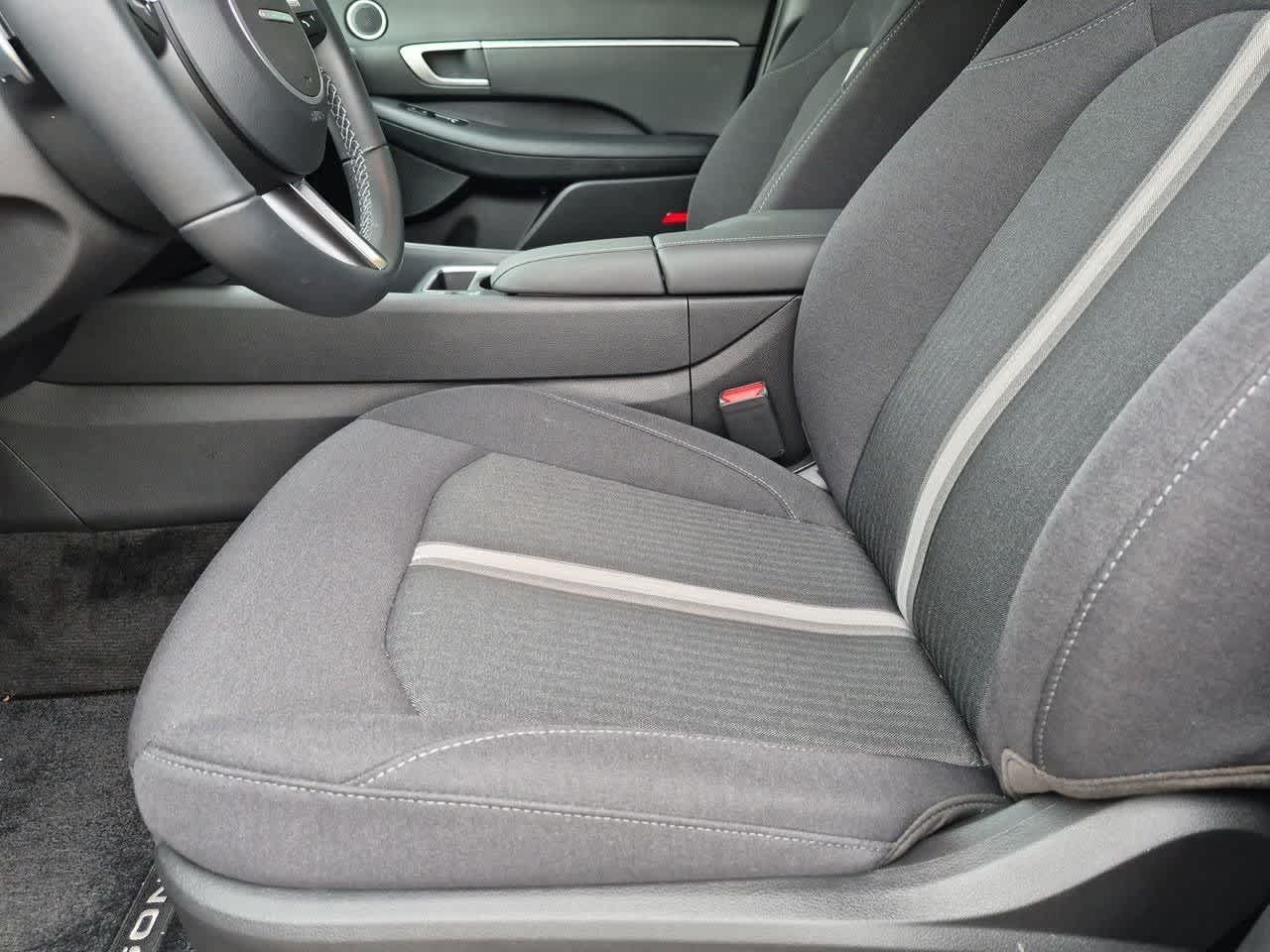 2026 Hyundai Sonata SEL - Photo 9