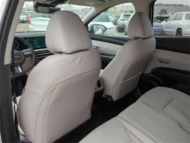 2025 Hyundai Tucson SEL Convenience 17