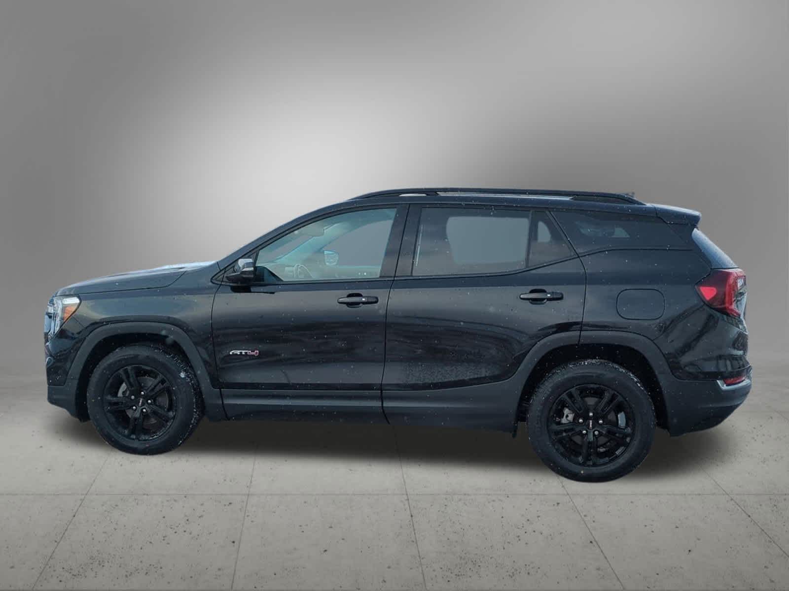 Thumbnail: 2022 GMC Terrain - 3