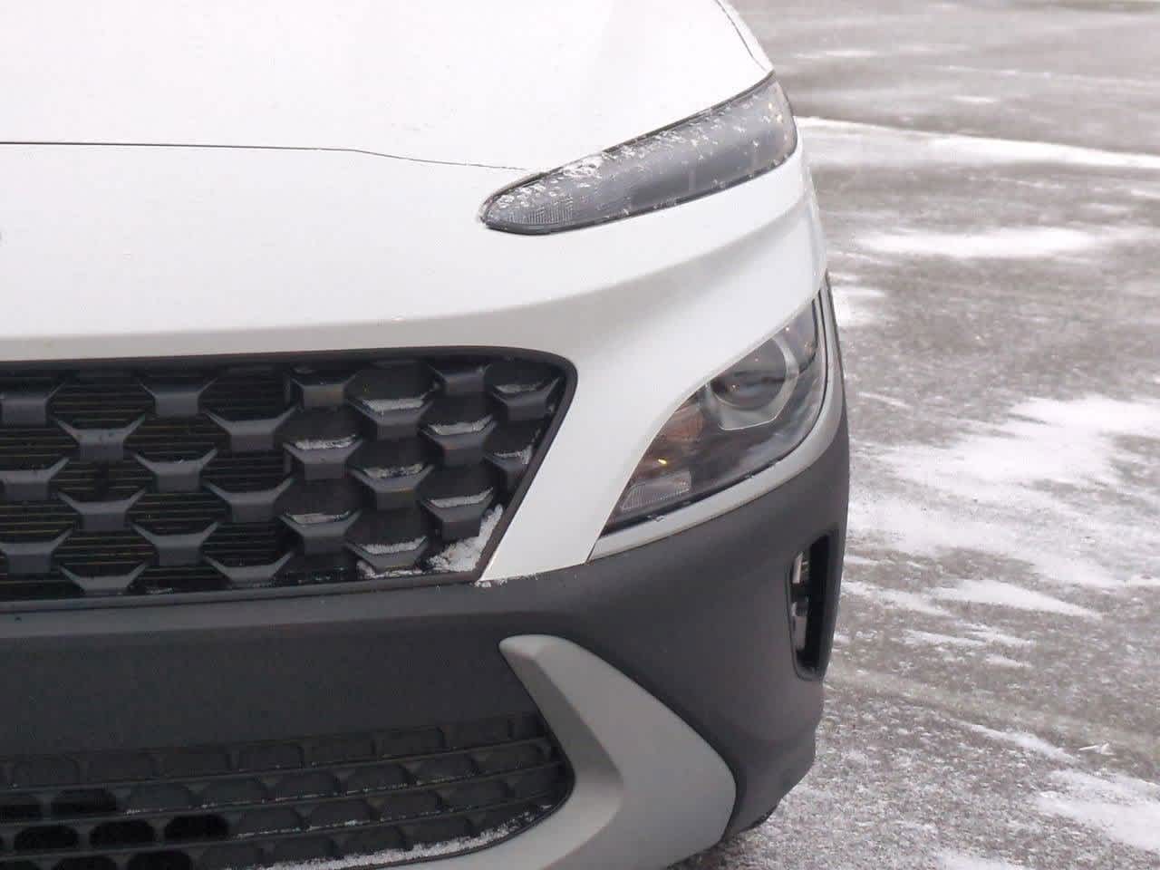 Thumbnail: 2023 Hyundai Kona - 10