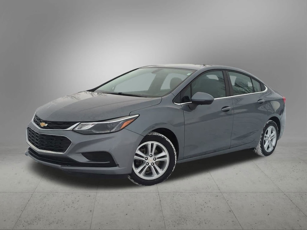Used 2018 Chevrolet Cruze LT Sedan