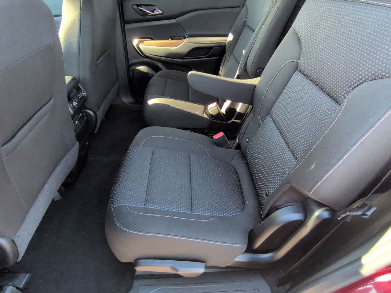 Thumbnail: 2023 GMC Acadia - 19