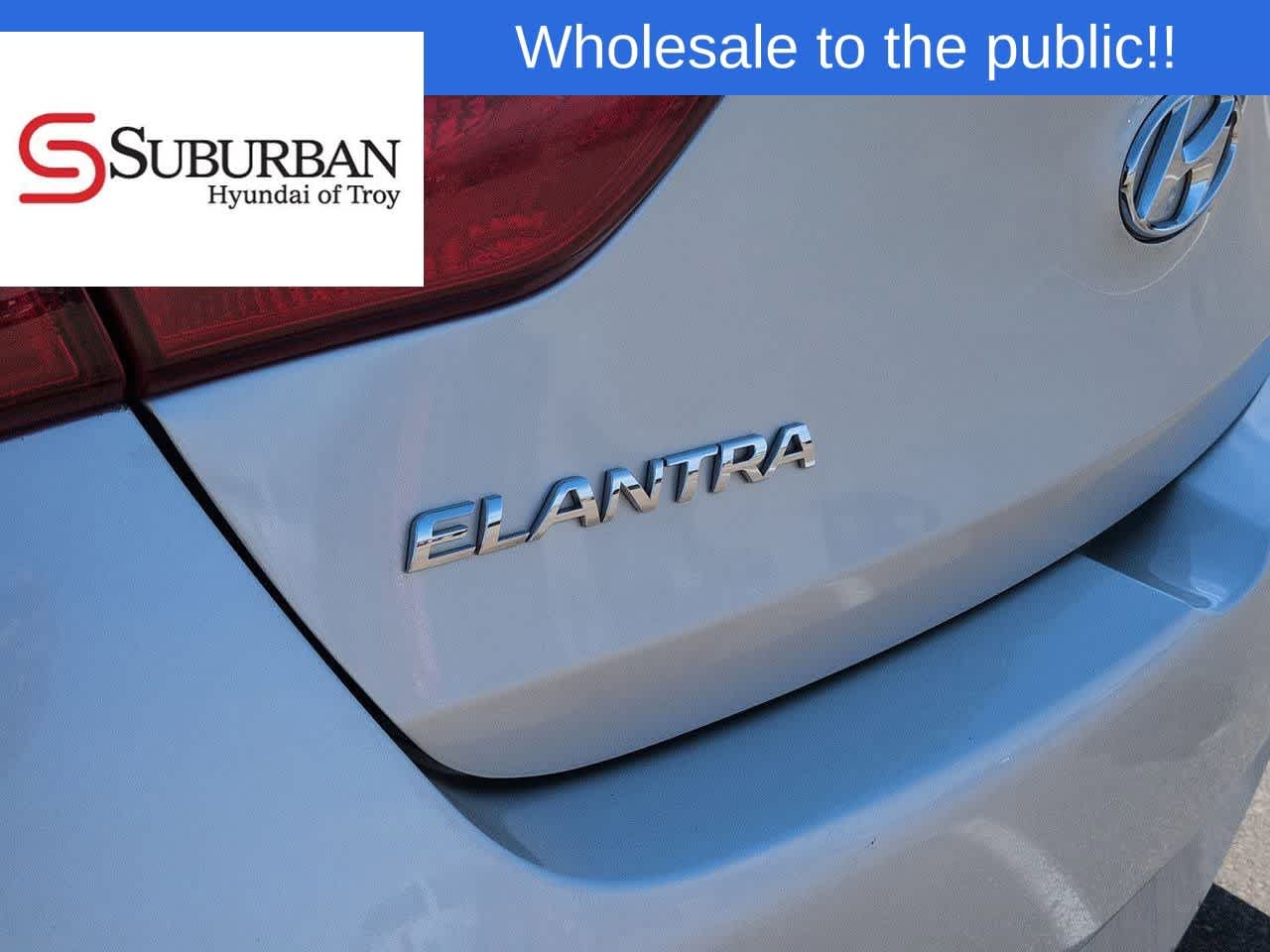 2014 Hyundai Elantra GT Base - Photo 12