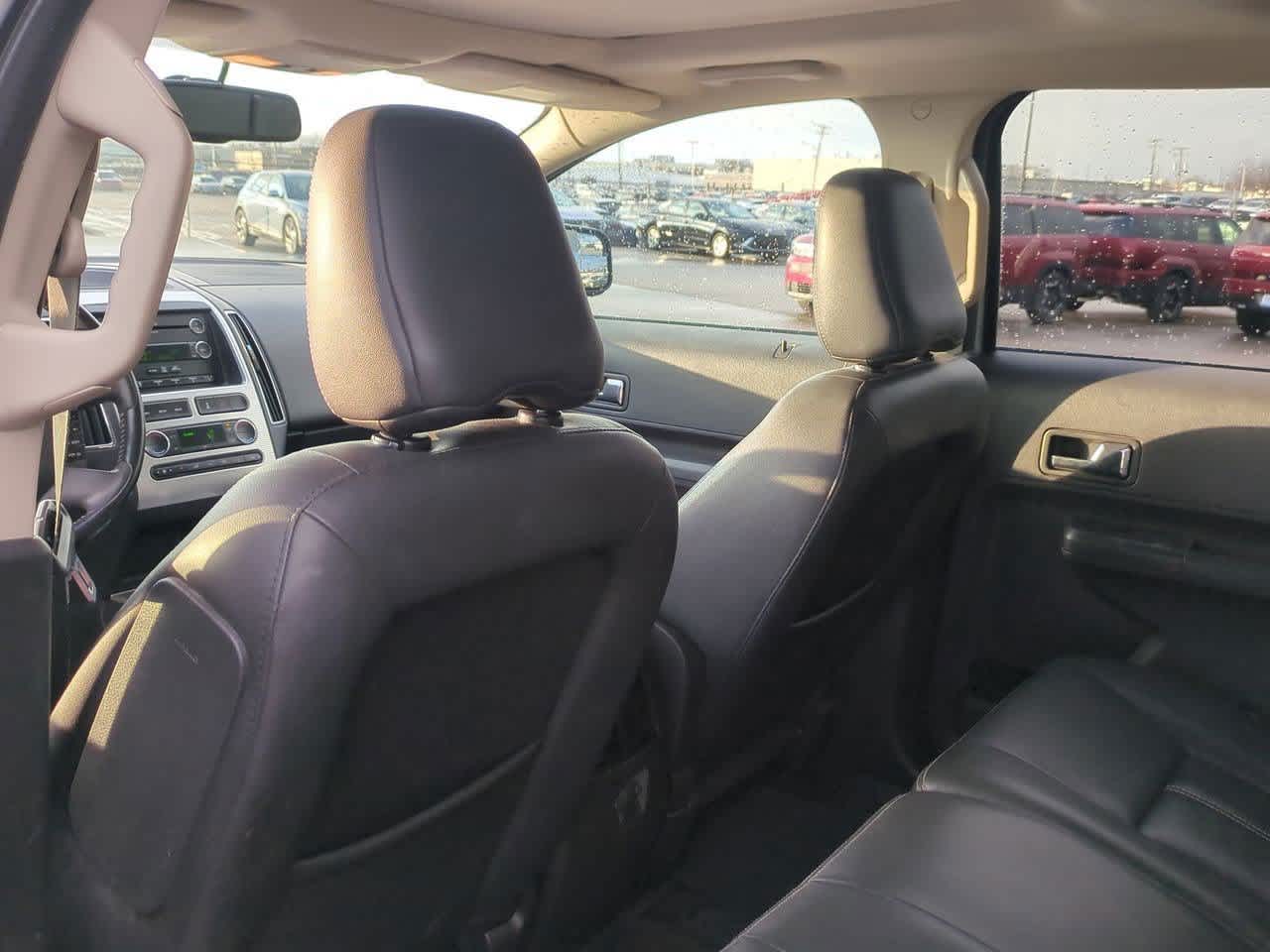 Thumbnail: 2009 Ford Edge - 17