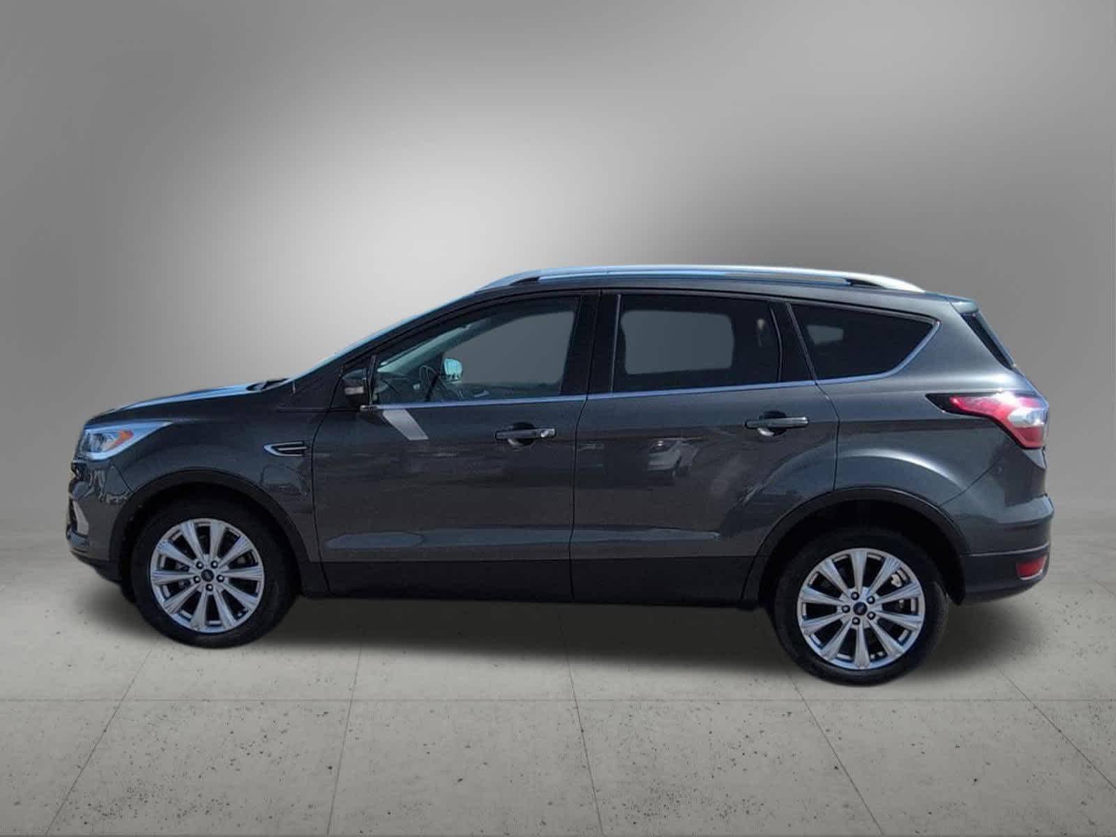 Thumbnail: 2017 Ford Escape - 3