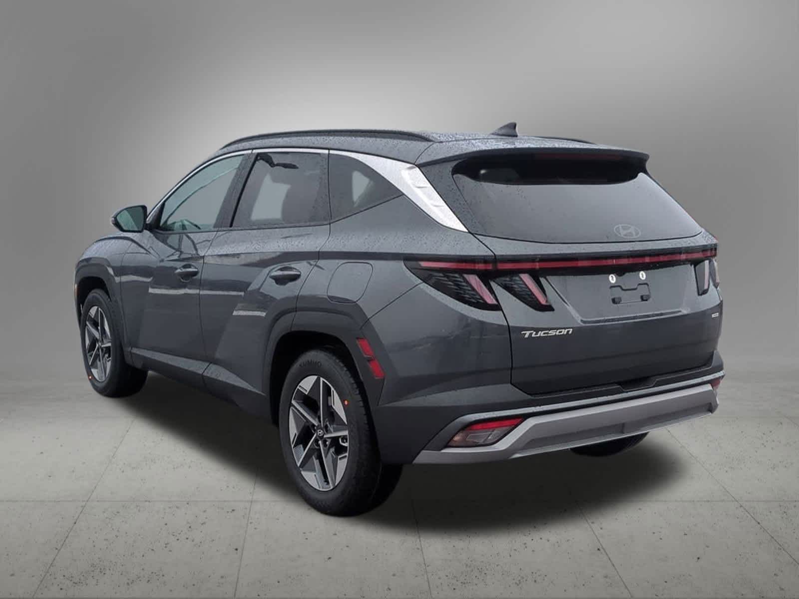 Thumbnail: 2026 Hyundai Tucson - 4