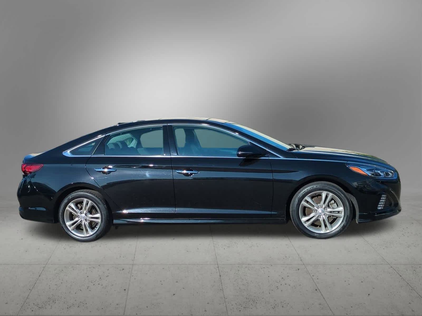 Thumbnail: 2019 Hyundai Sonata - 7