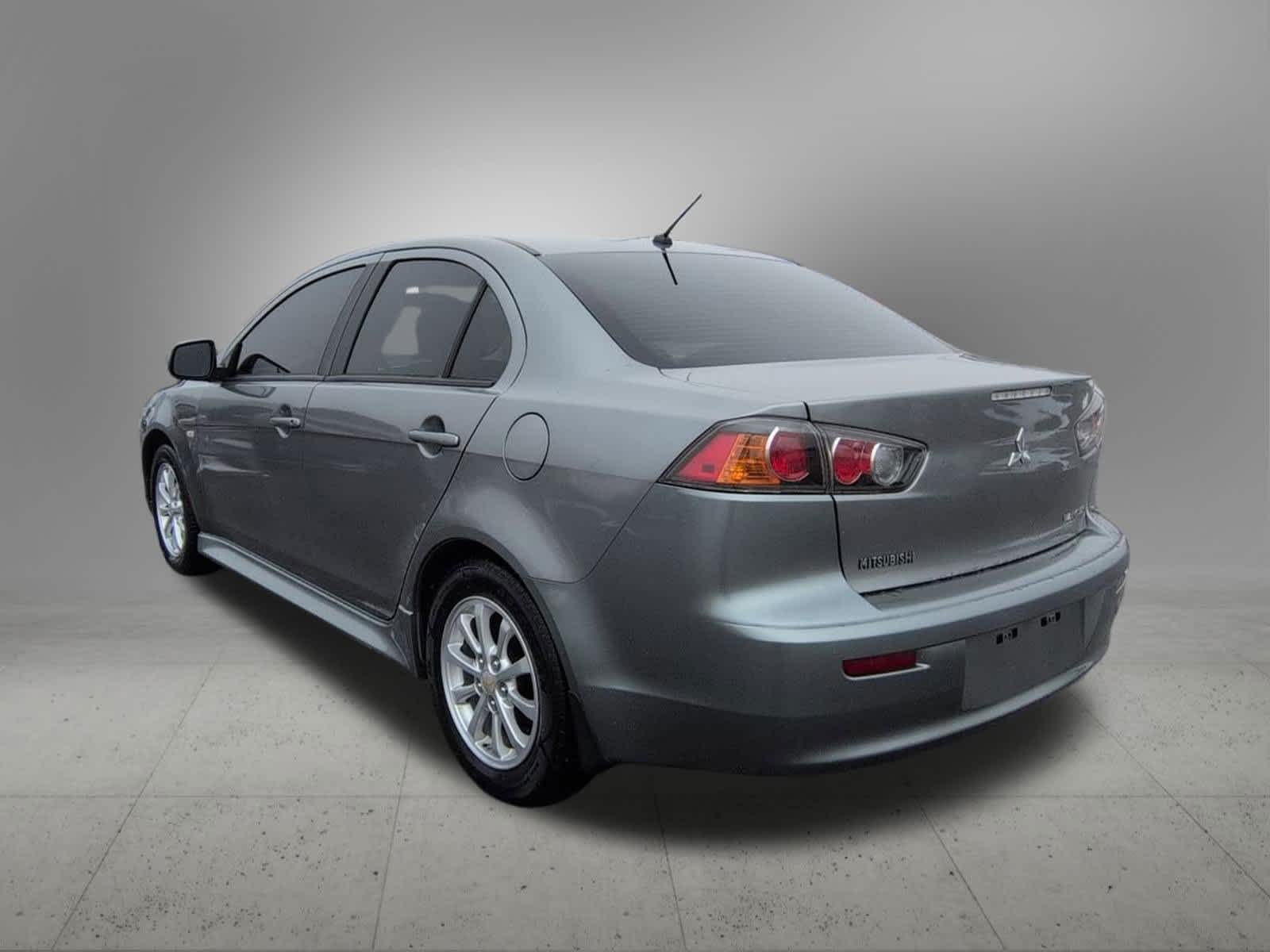 Thumbnail: 2014 Mitsubishi Lancer - 4