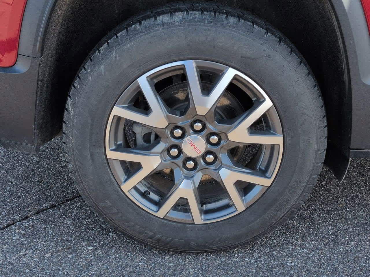 Thumbnail: 2023 GMC Acadia - 13