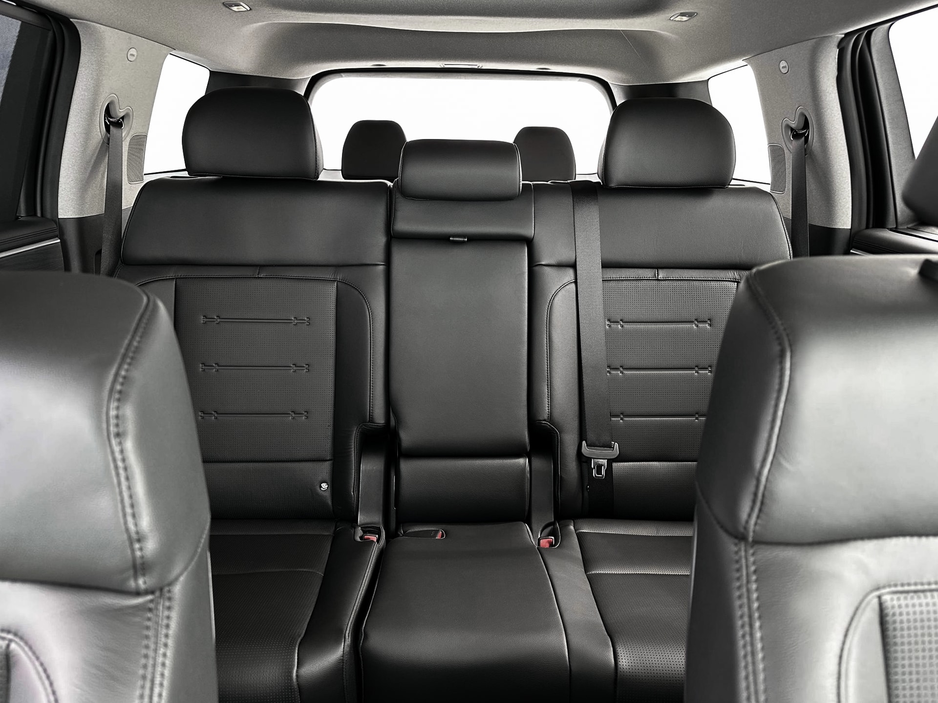 2025 Hyundai Santa Fe Limited 16