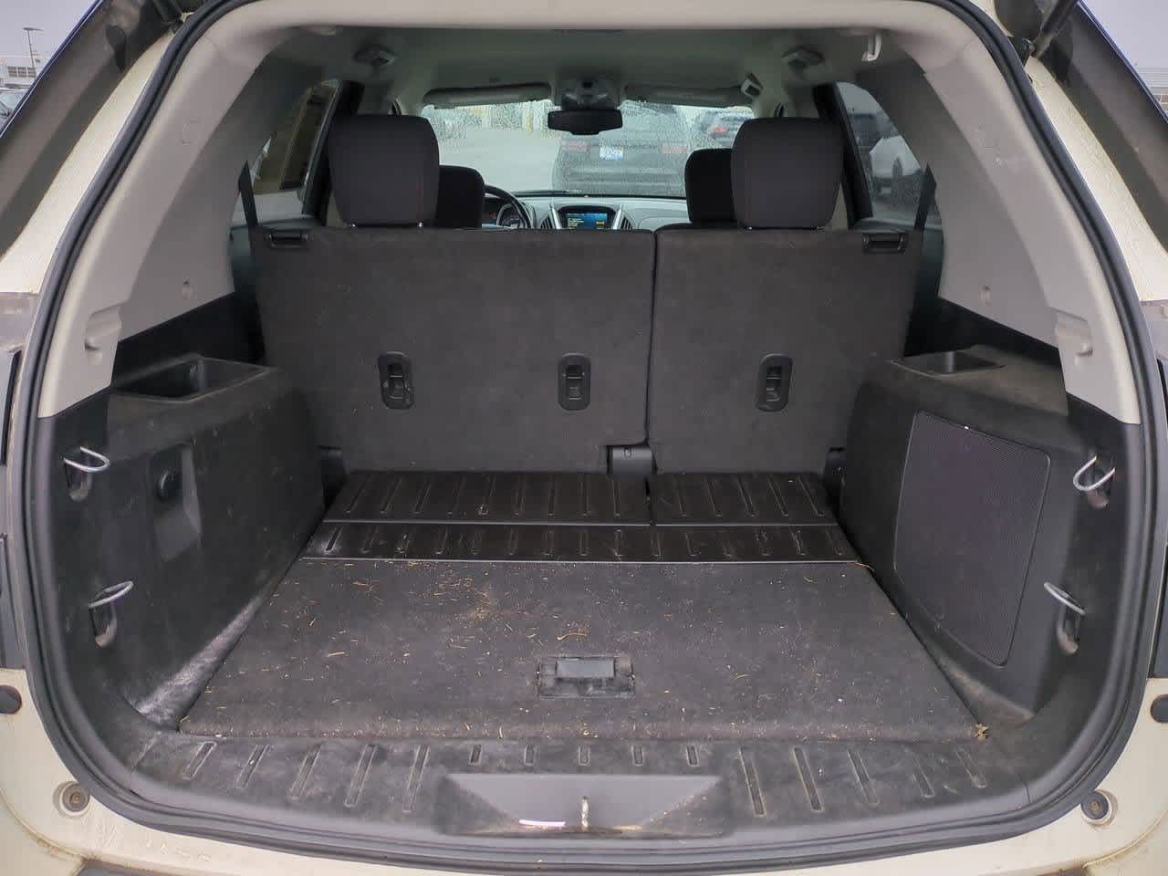 Thumbnail: 2013 Chevrolet Equinox - 32