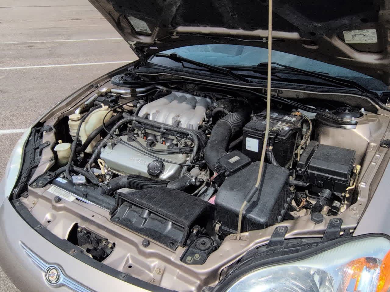 Thumbnail: 2002 Chrysler Sebring - 16