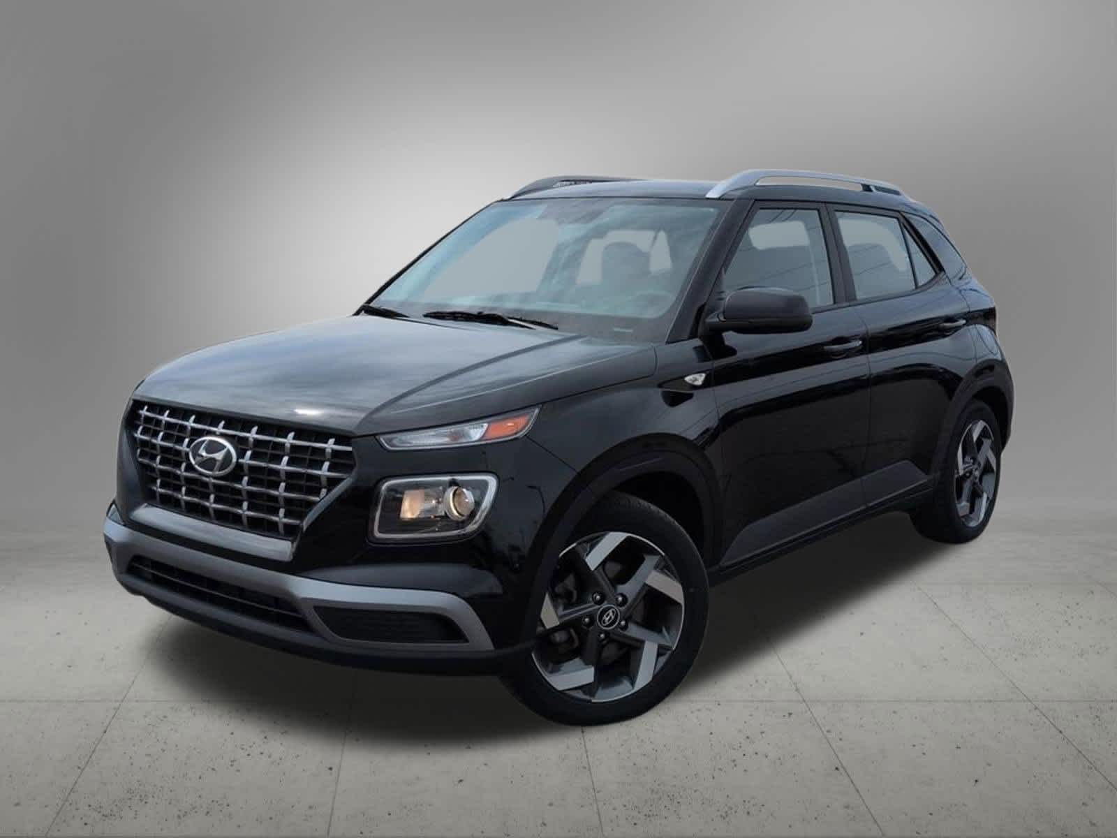 Thumbnail: 2023 Hyundai Venue - 1