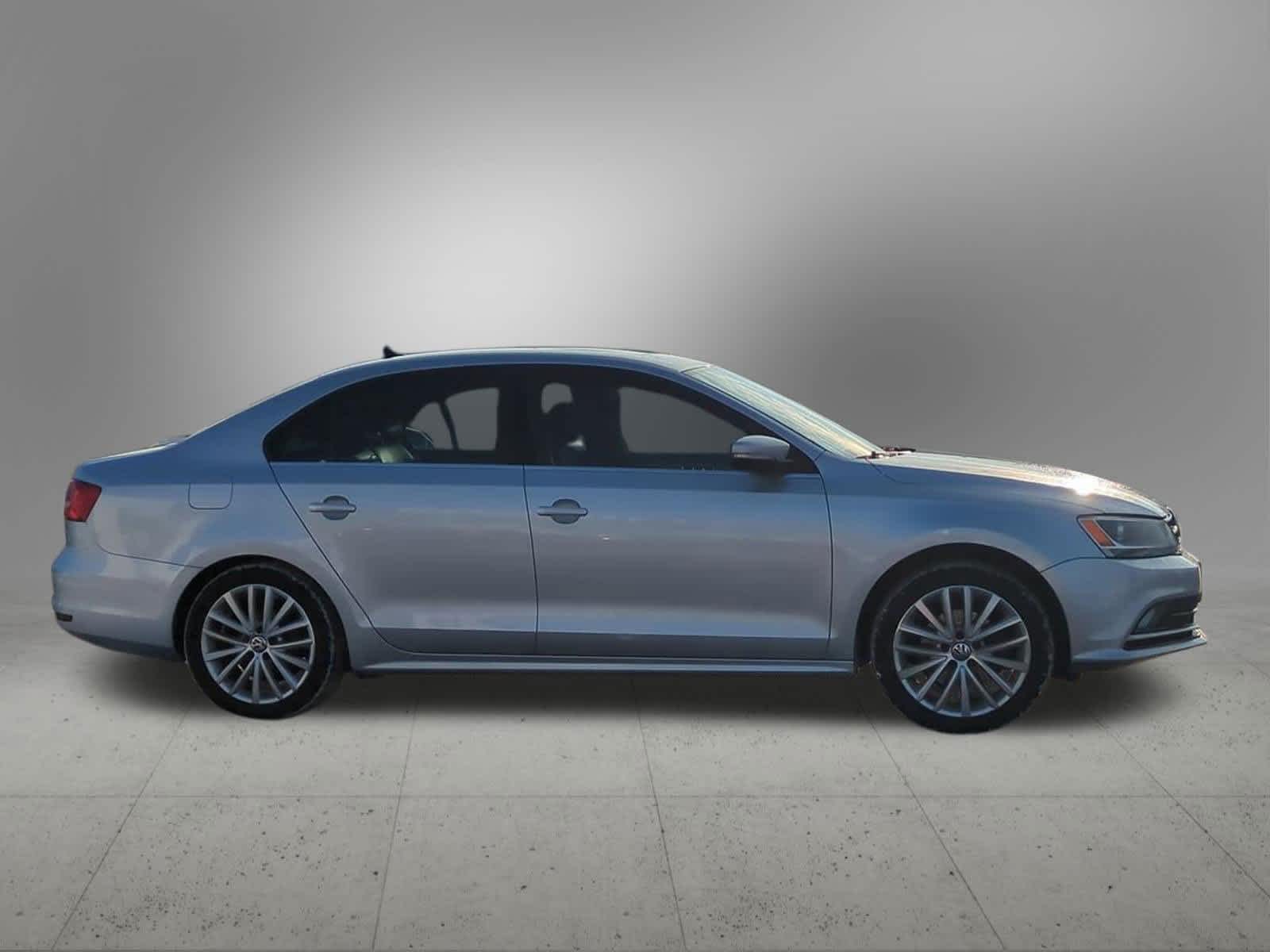Thumbnail: 2015 Volkswagen Jetta - 7