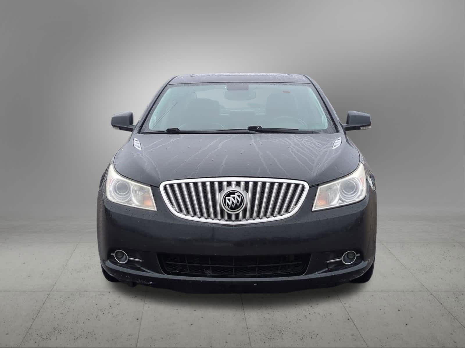 Thumbnail: 2010 Buick LaCrosse - 9