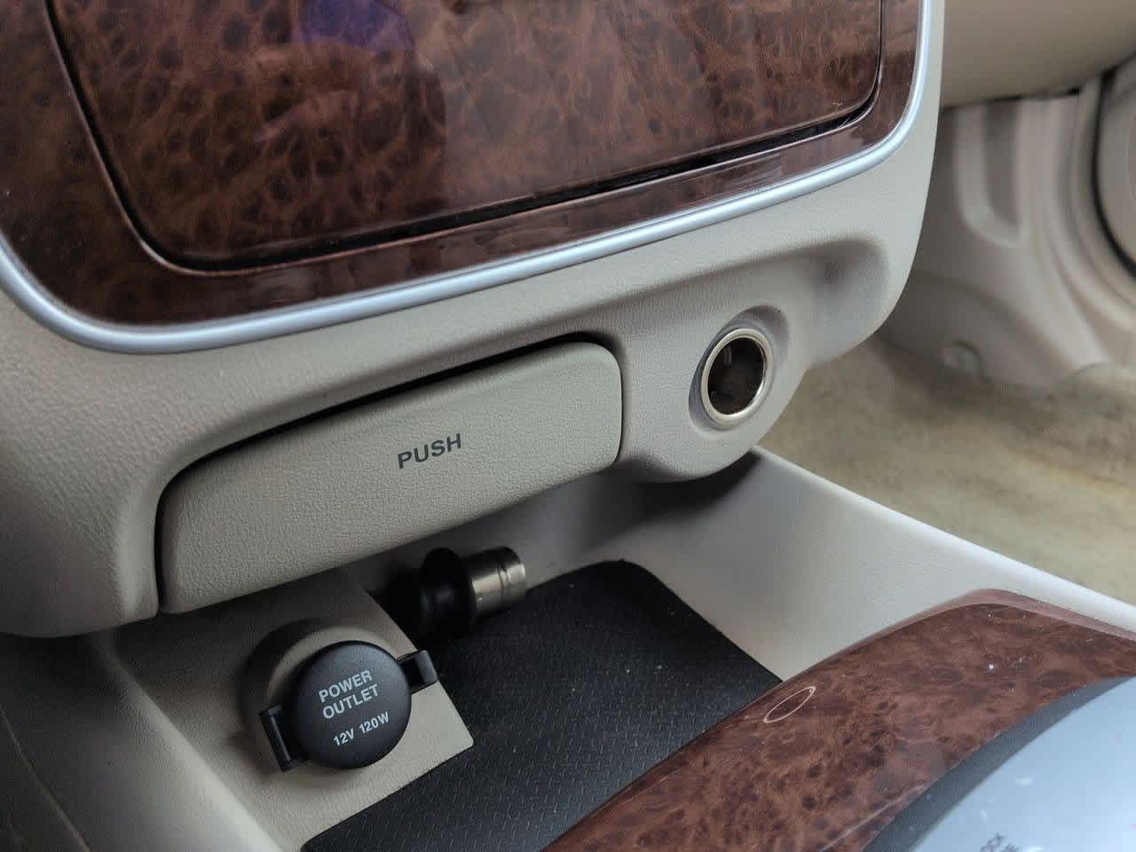 Thumbnail: 2008 Hyundai Sonata - 30