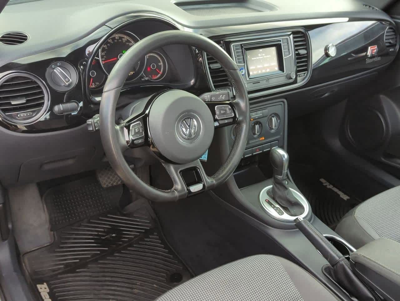 Thumbnail: 2019 Volkswagen Beetle - 2