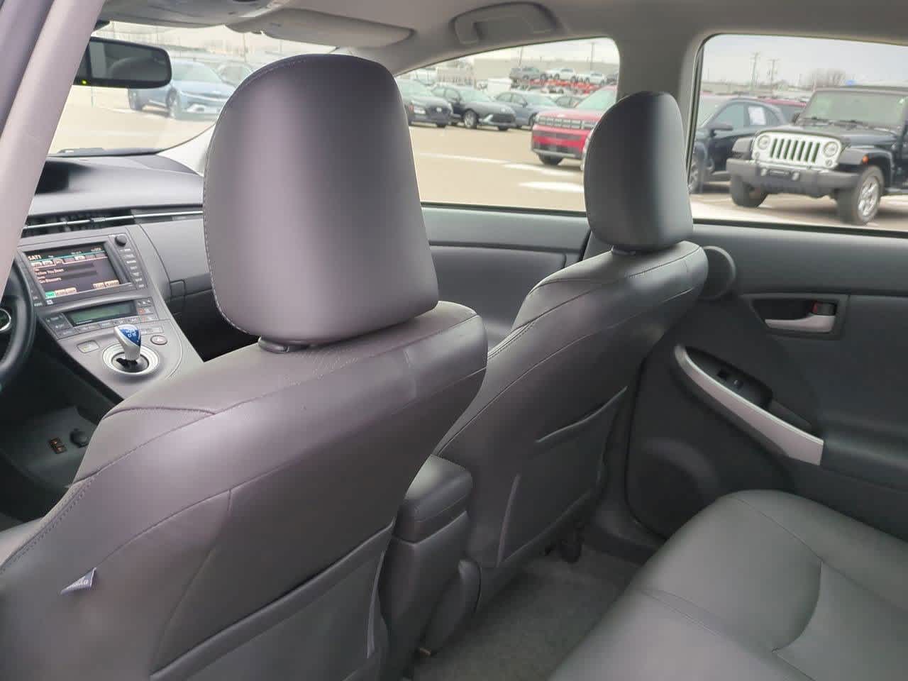 Thumbnail: 2010 Toyota Prius - 17