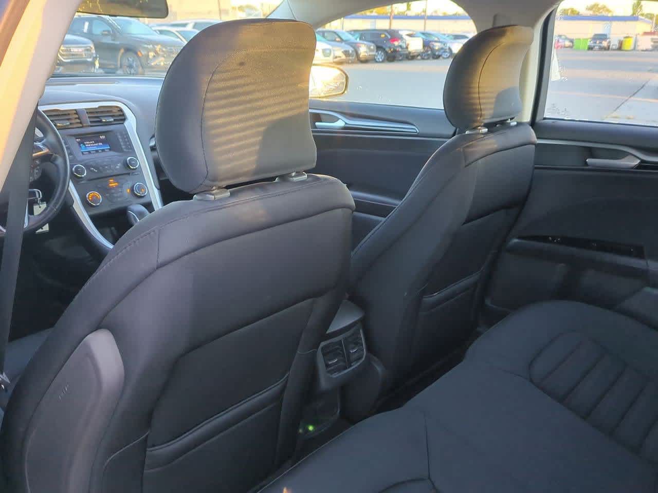 Thumbnail: 2015 Ford Fusion - 17