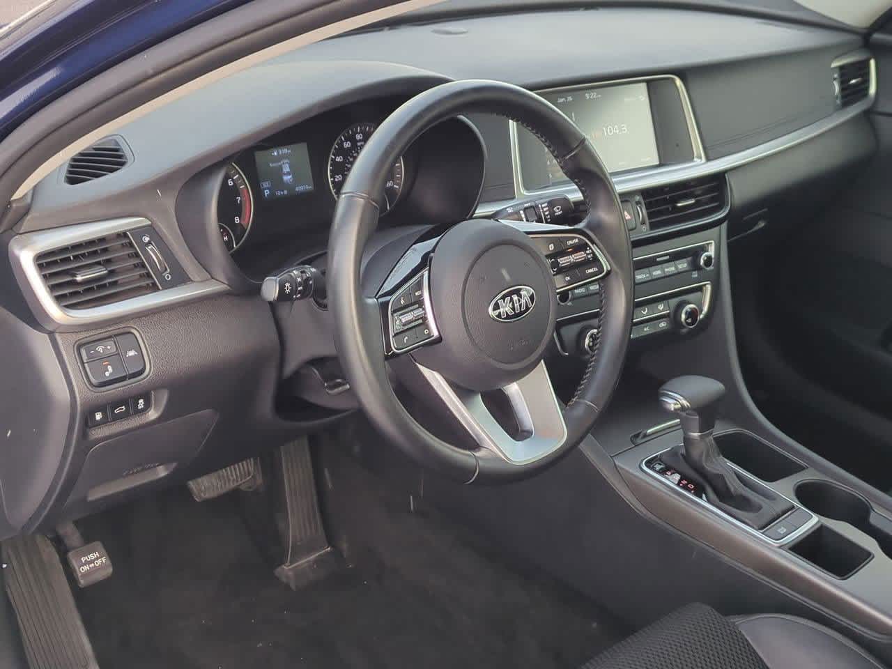 Thumbnail: 2020 Kia Optima - 2