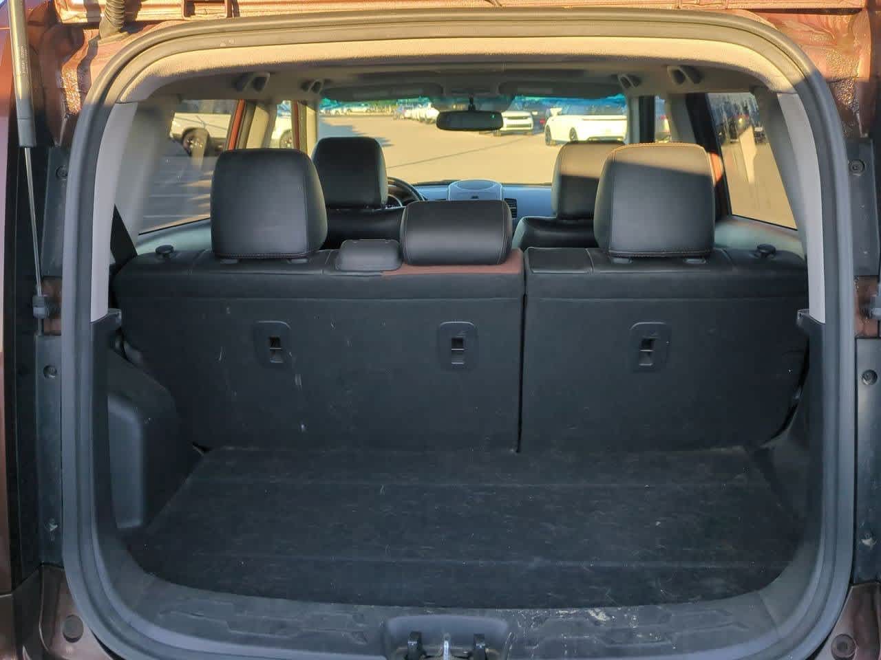 Thumbnail: 2012 Kia Soul - 33