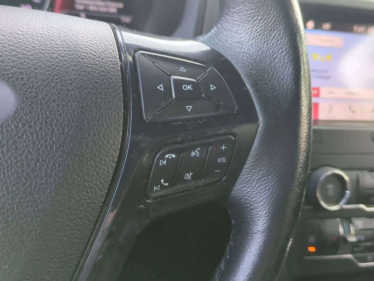 Thumbnail: 2019 Ford Explorer - 23