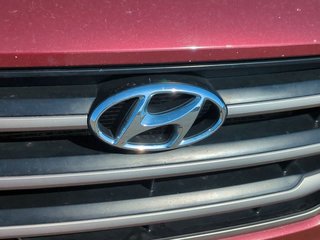 Thumbnail: 2016 Hyundai Tucson - 10