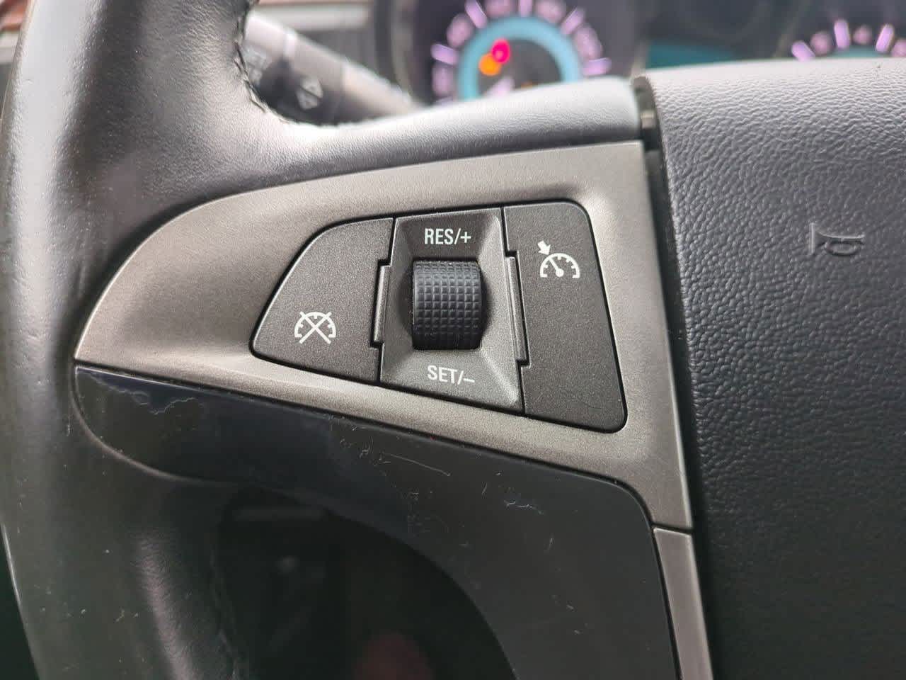 Thumbnail: 2010 Buick LaCrosse - 24